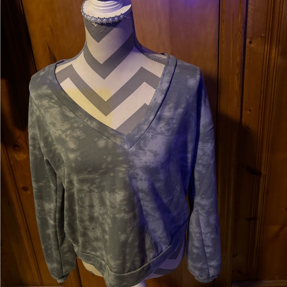 Pink Lily Sweatshirt